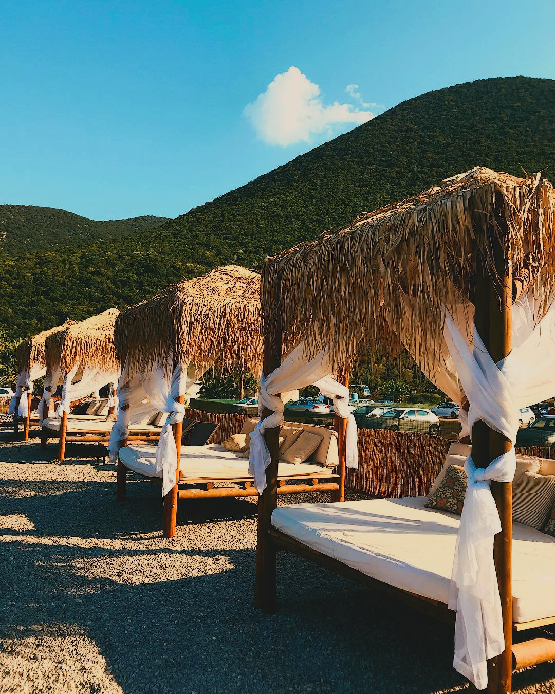 ACRON KEFALONIA BEACH BAR ᴇᴀsʏ ᴀꜰᴛᴇʀɴᴏᴏɴs